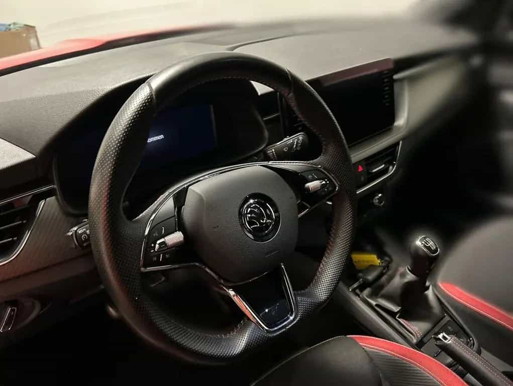 Skoda Kamiq 1.5 TSI Monte Carlo 10/2021-photo-8