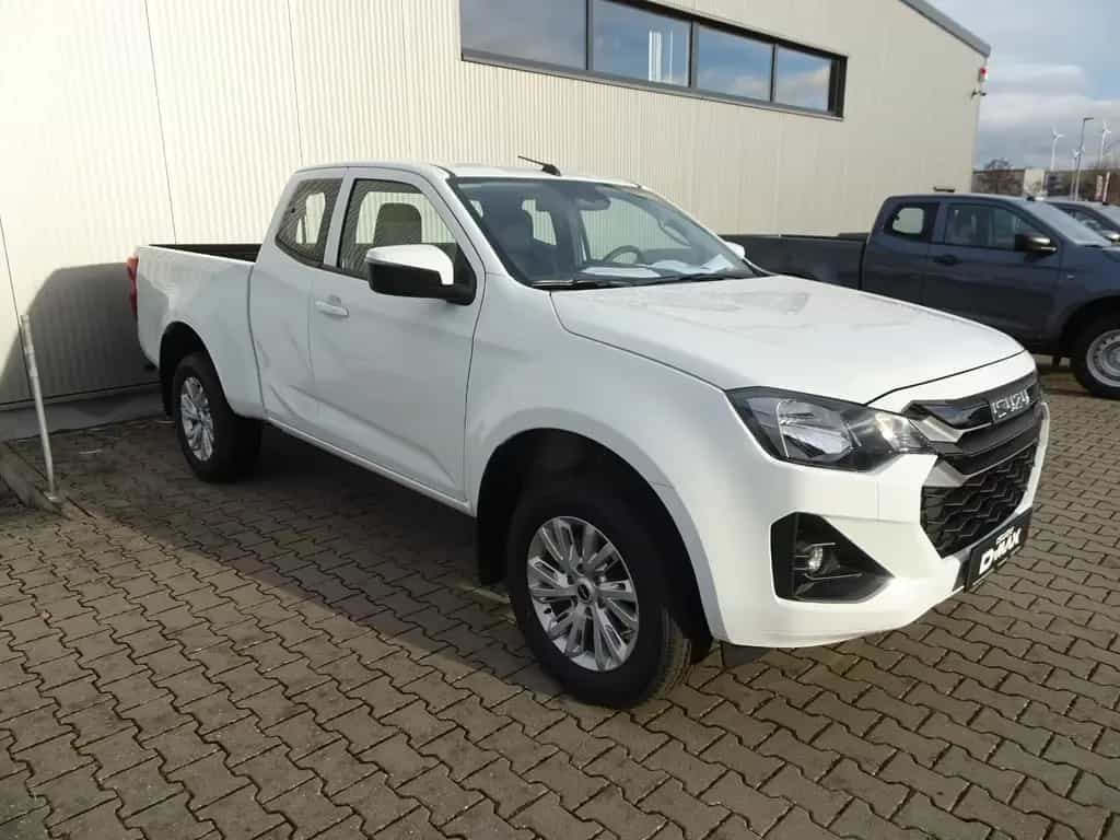 Isuzu D-Max Space Cab 1,9 4WD "LS" null-photo-0