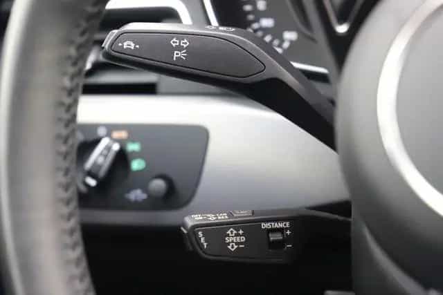 Audi A4 Avant 40TFSI 190PS advanced Virtual ACC LED 11/2019-photo-42