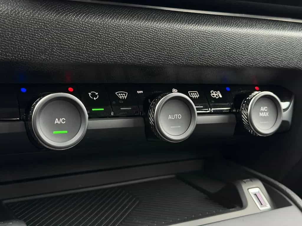 Citroën C4 Lim. Feel Automatik/Cockpit/CarPlay&Android 10/2023-photo-21