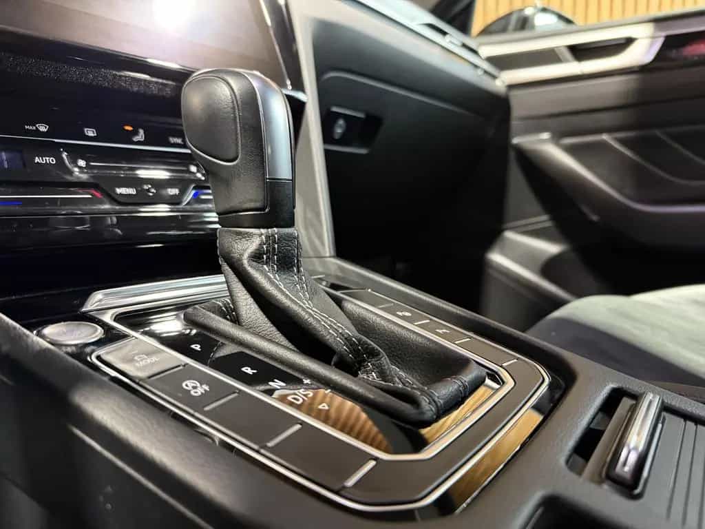 Volkswagen Arteon SB. 2,0 TSI R-Line*Navi*Kam*AHK*Keyl.*IQ* 10/2022-photo-11
