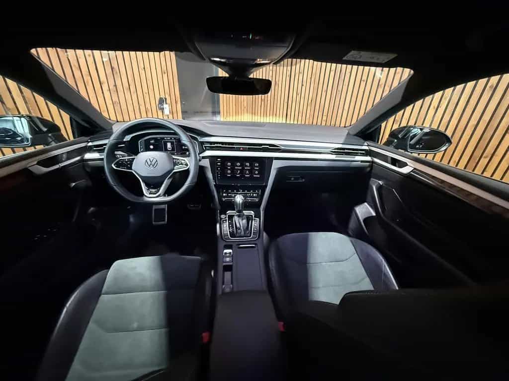 Volkswagen Arteon SB. 2,0 TSI R-Line*Navi*Kam*AHK*Keyl.*IQ* 10/2022-photo-20