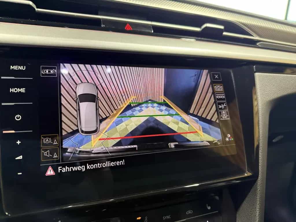 Volkswagen Arteon SB. 2,0 TSI R-Line*Navi*Kam*AHK*Keyl.*IQ* 10/2022-photo-28