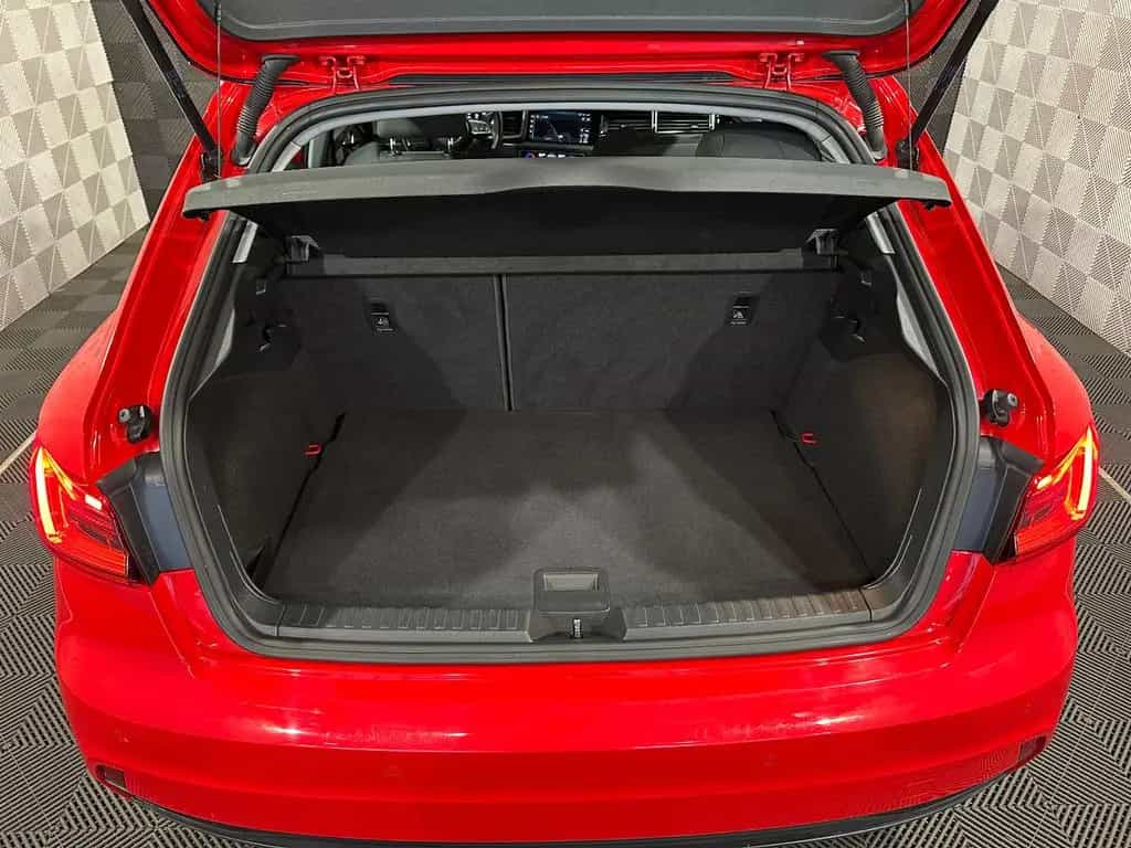 Audi A1 Sb. 30 TFSI*ADVANCED*LED-TEMPO-DSP-PDC-SPUR 10/2019-photo-4