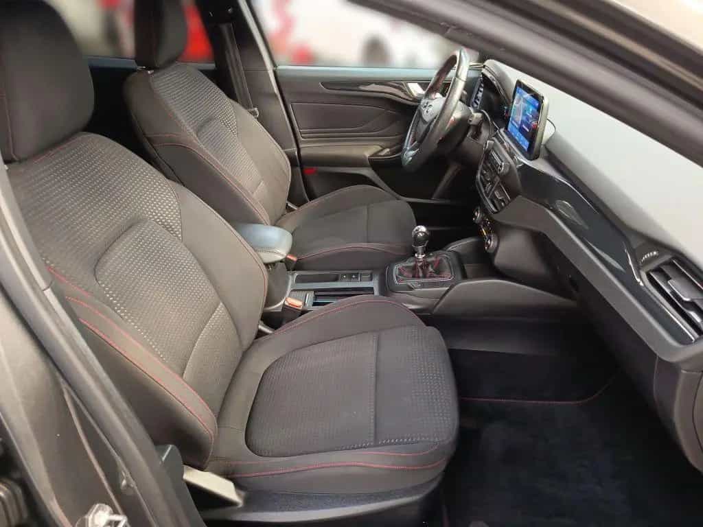 Ford Focus Turnier 1.5 EcoBoost ST-LINE *NAVI*KLIMA* 06/2019-photo-9