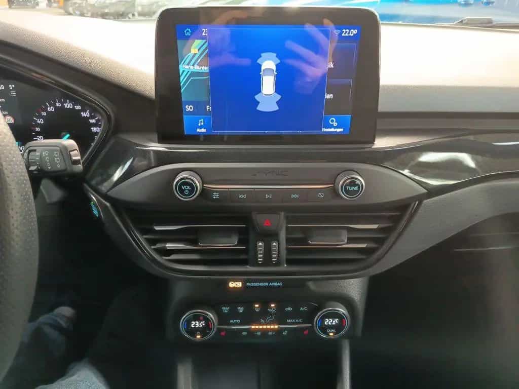 Ford Focus Turnier 1.5 EcoBoost ST-LINE *NAVI*KLIMA* 06/2019-photo-14
