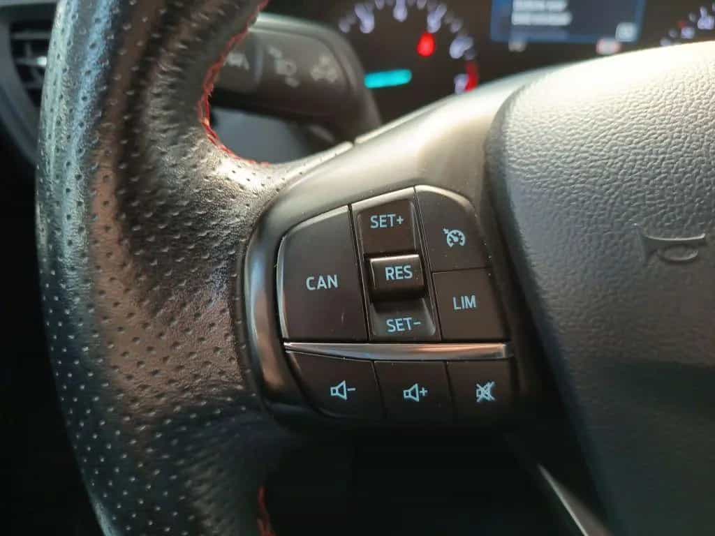 Ford Focus Turnier 1.5 EcoBoost ST-LINE *NAVI*KLIMA* 06/2019-photo-17