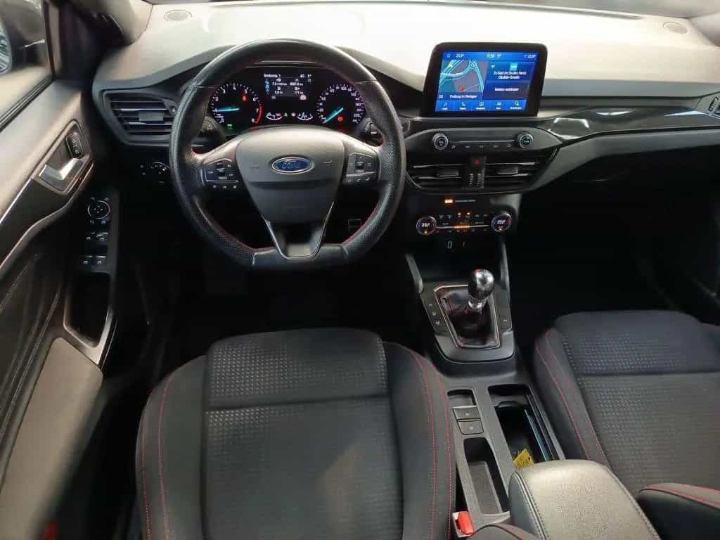 Ford Focus Turnier 1.5 EcoBoost ST-LINE *NAVI*KLIMA* 06/2019-photo-5