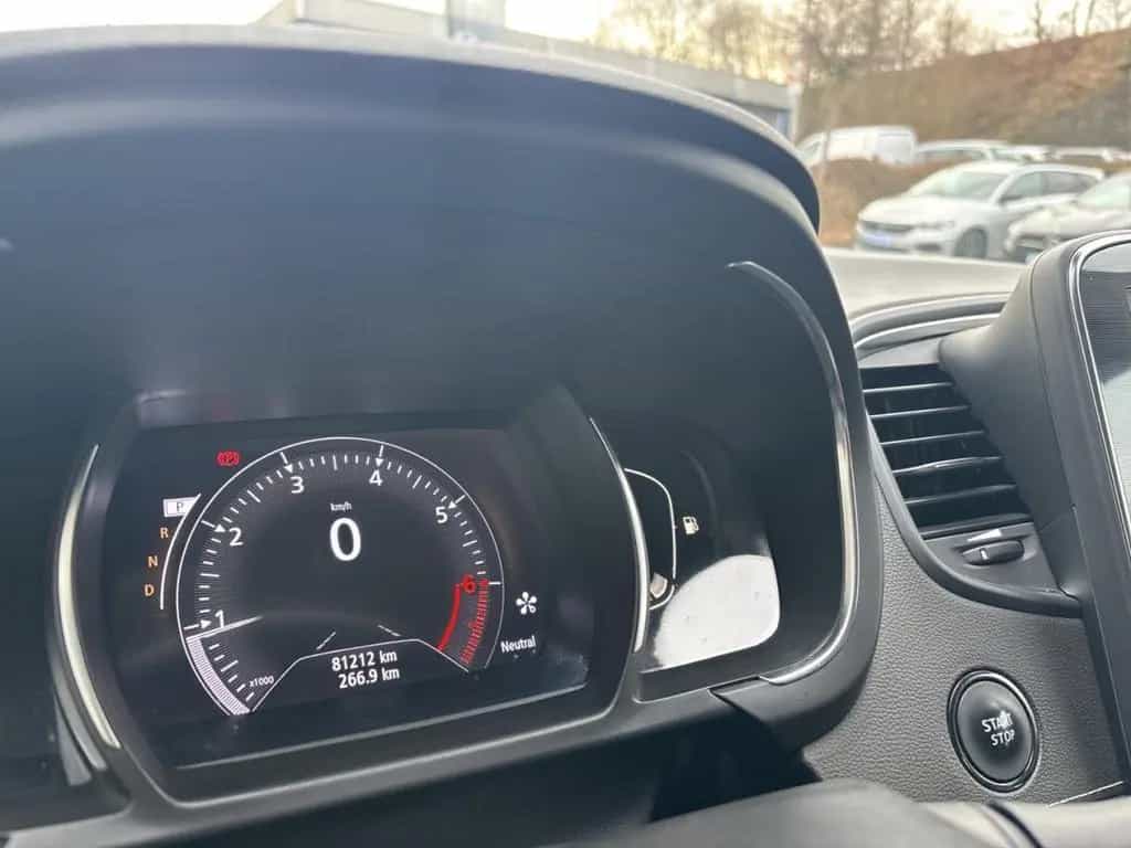 Renault Grand Scenic 1.3 BOSE Edition 163 AT 04/2018-photo-32