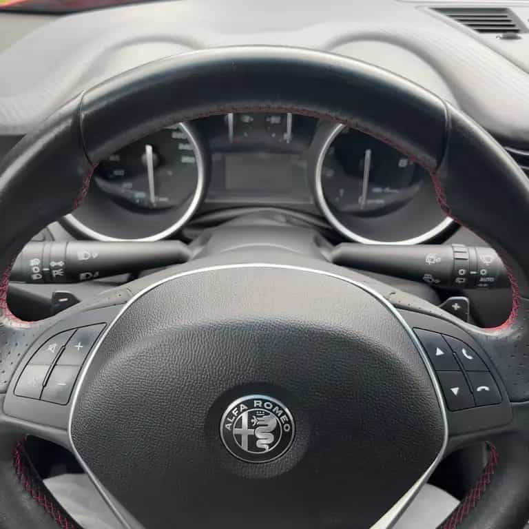 Alfa Romeo Giulietta Veloce *Rosso Competizione*Sport Sitz* 10/2018-photo-15