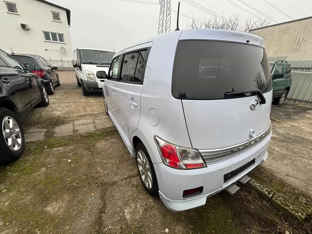 Daihatsu Materia 1.5 weiss 01/2008-photo-4