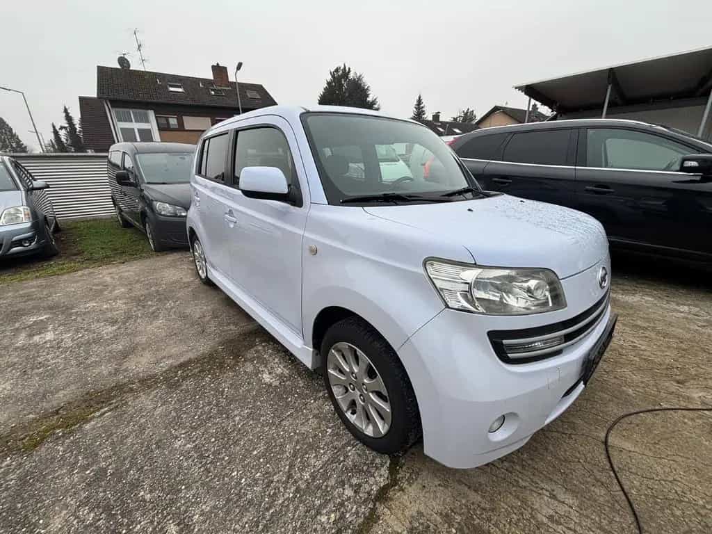 Daihatsu Materia 1.5 weiss 01/2008-photo-6