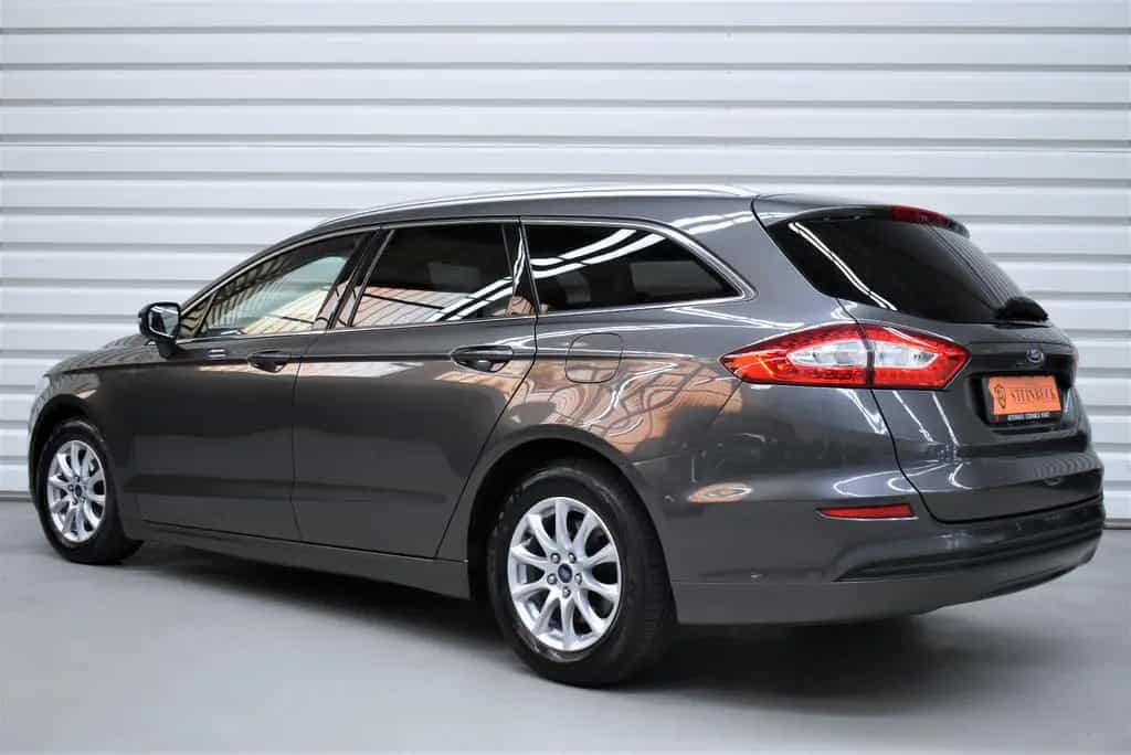 Ford Mondeo Turnier Business Edition+Navi+AHK+PDC 05/2017-photo-1