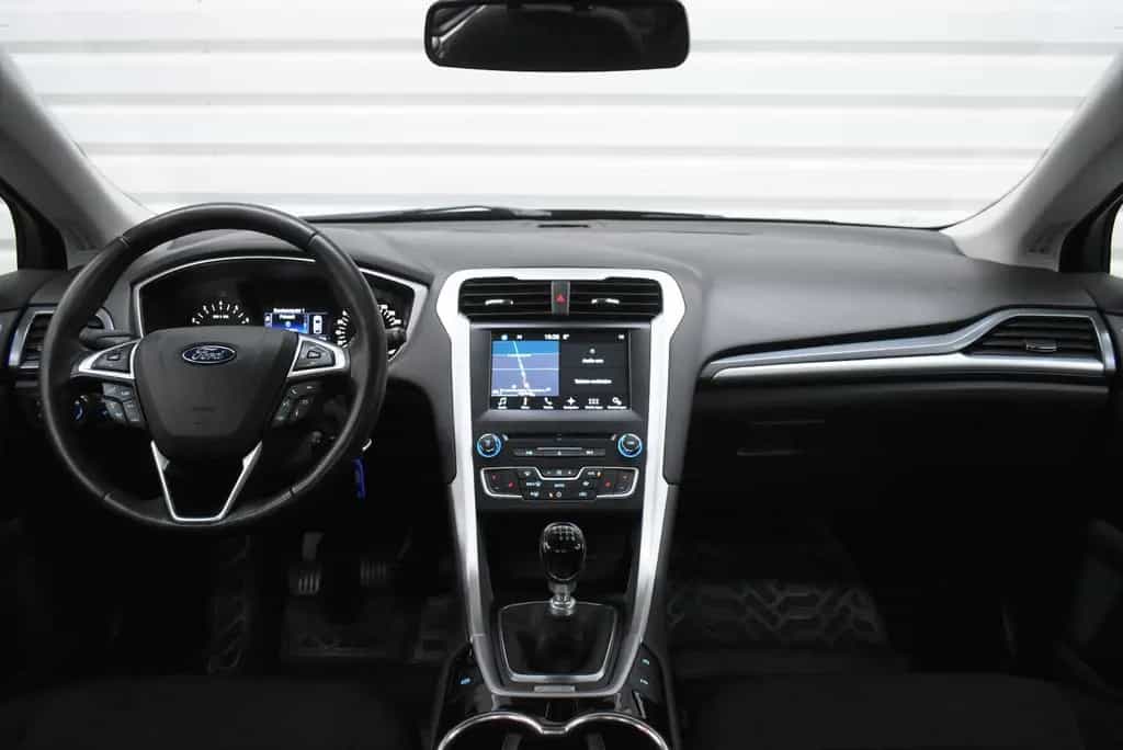 Ford Mondeo Turnier Business Edition+Navi+AHK+PDC 05/2017-photo-14
