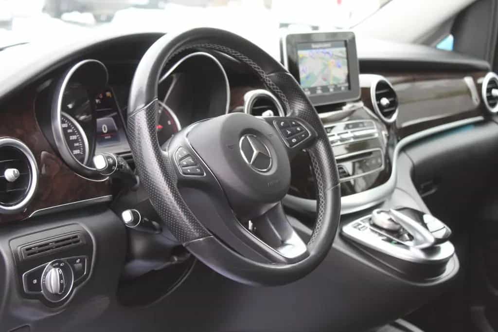 Mercedes-Benz V-Class 220d AVANTGARDE extralang +LED+AHK+Agility Co. 04/2017-photo-16