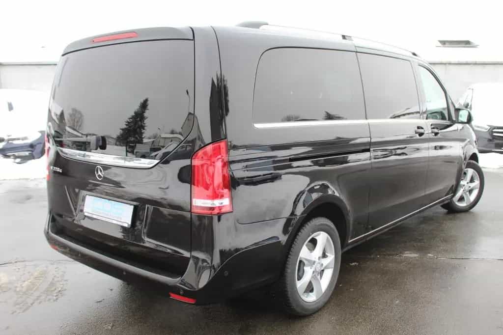 Mercedes-Benz V-Class 220d AVANTGARDE extralang +LED+AHK+Agility Co. 04/2017-photo-6