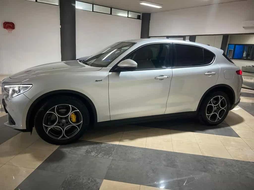 Alfa Romeo Stelvio 2.2 Turbodiesel 190 CV AT8 Q4 07/2021-photo-3