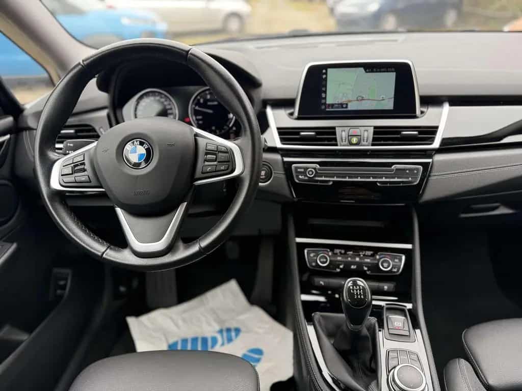 BMW 2 Series 216 216 i Sport Line 07/2019-photo-5