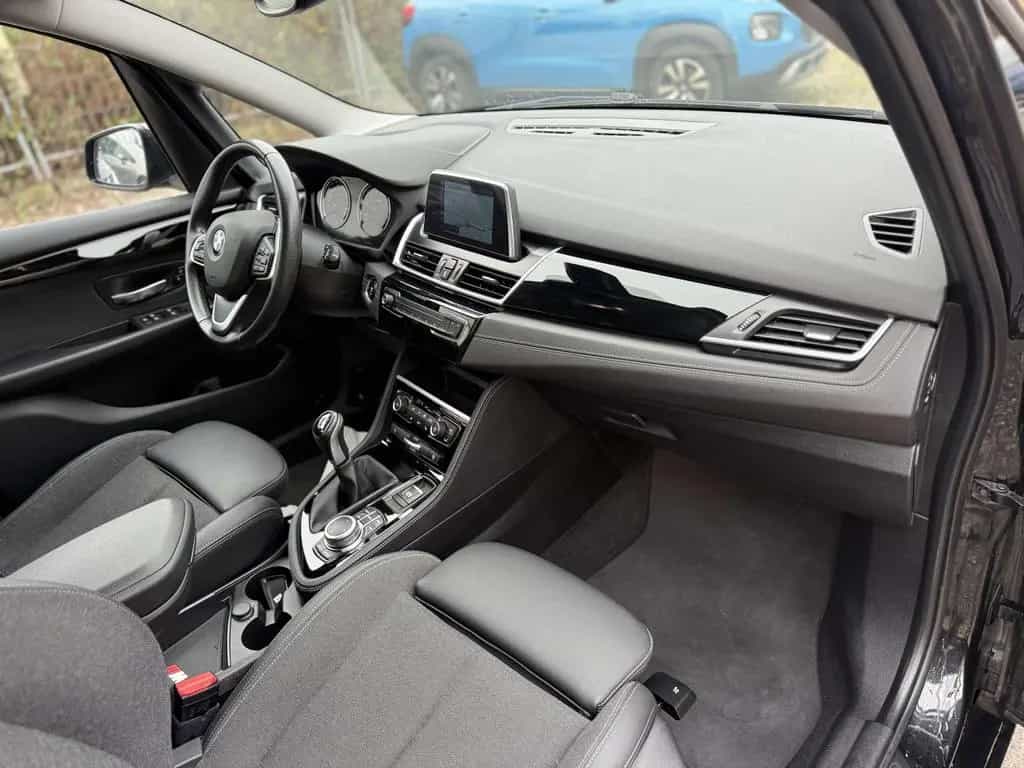 BMW 2 Series 216 216 i Sport Line 07/2019-photo-7