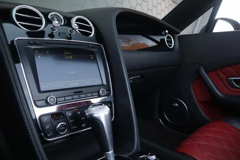 Bentley Continental GTC 4.0 V8S | FACELIFT | NAIM AUDIO 03/2015-photo-13