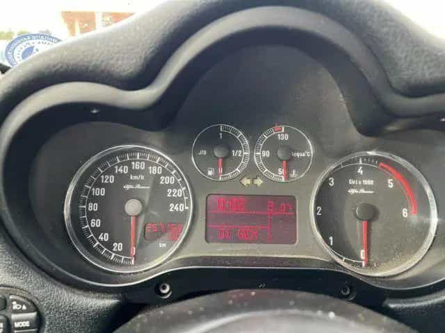 Alfa Romeo 147 ROMEO 147 1.9 JTD (120) 5 porte 05/2008-photo-10