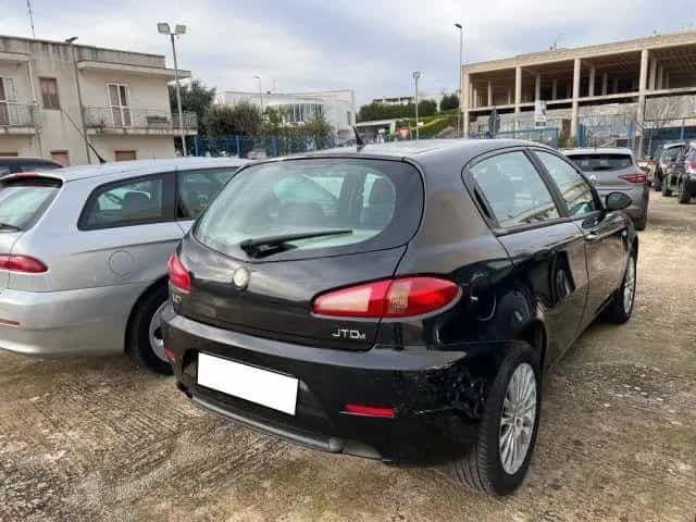 Alfa Romeo 147 ROMEO 147 1.9 JTD (120) 5 porte 05/2008-photo-3