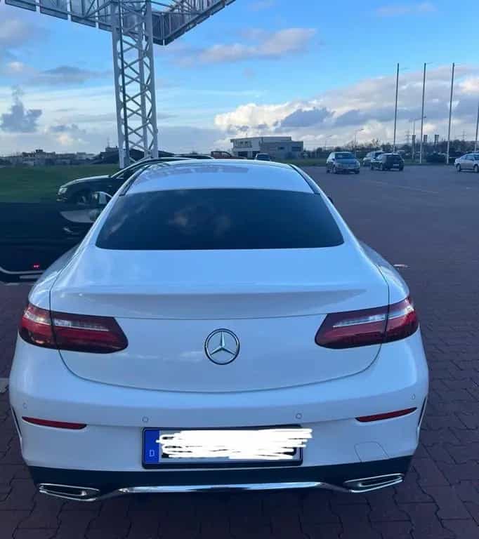 Mercedes-Benz E-Class 200 Coupé AMG - Pano - Burmester - 9G Tronic 07/2018-photo-1