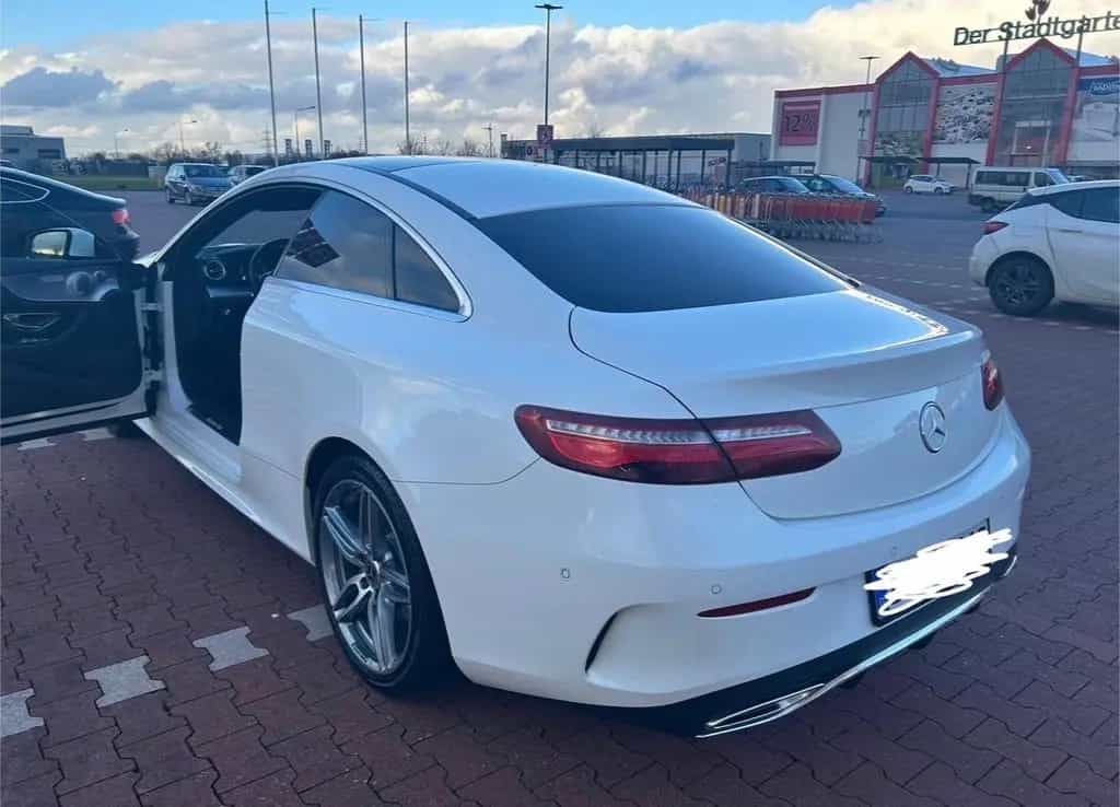 Mercedes-Benz E-Class 200 Coupé AMG - Pano - Burmester - 9G Tronic 07/2018-photo-5