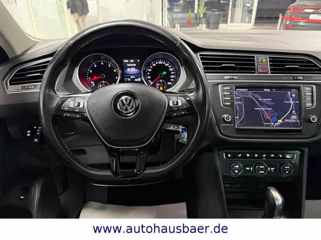 Volkswagen Tiguan Highline BMT/Start-Stopp 4Motion*PANO*ACC 03/2017-photo-21