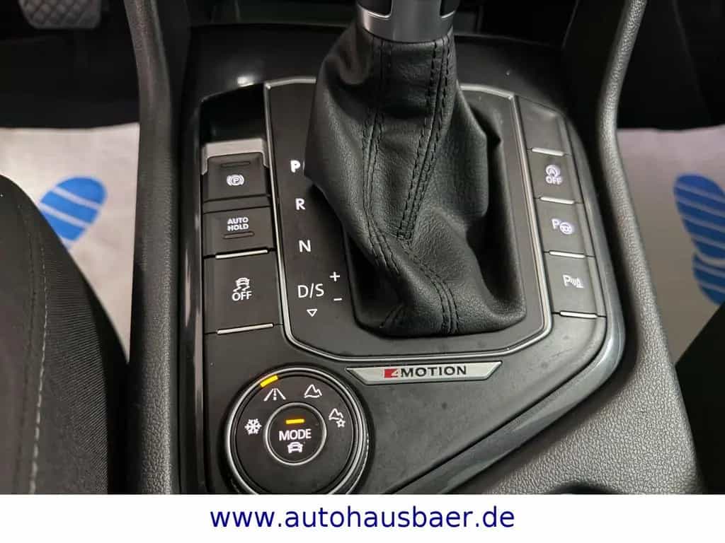 Volkswagen Tiguan Highline BMT/Start-Stopp 4Motion*PANO*ACC 03/2017-photo-25