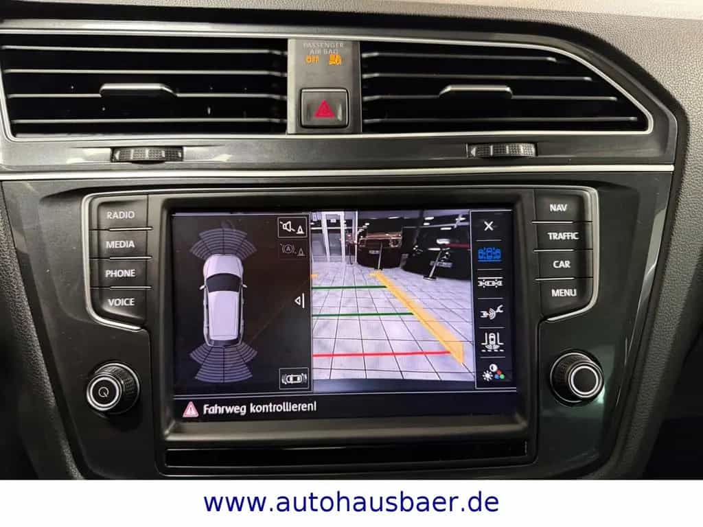 Volkswagen Tiguan Highline BMT/Start-Stopp 4Motion*PANO*ACC 03/2017-photo-28