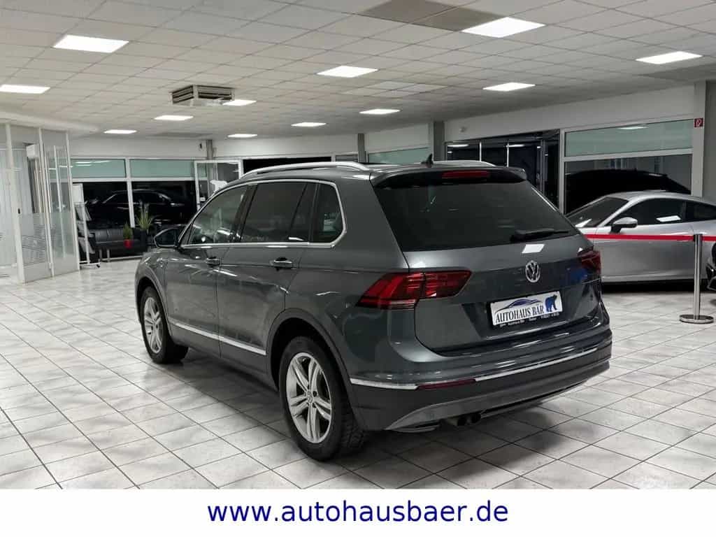 Volkswagen Tiguan Highline BMT/Start-Stopp 4Motion*PANO*ACC 03/2017-photo-6