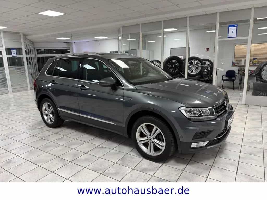 Volkswagen Tiguan Highline BMT/Start-Stopp 4Motion*PANO*ACC 03/2017-photo-9