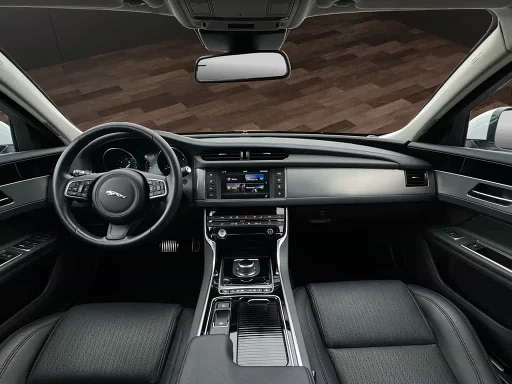Jaguar XF Prestige ACC°LEDER°BI-XENON°TOTWINKEL°SPURH 03/2017-photo-10