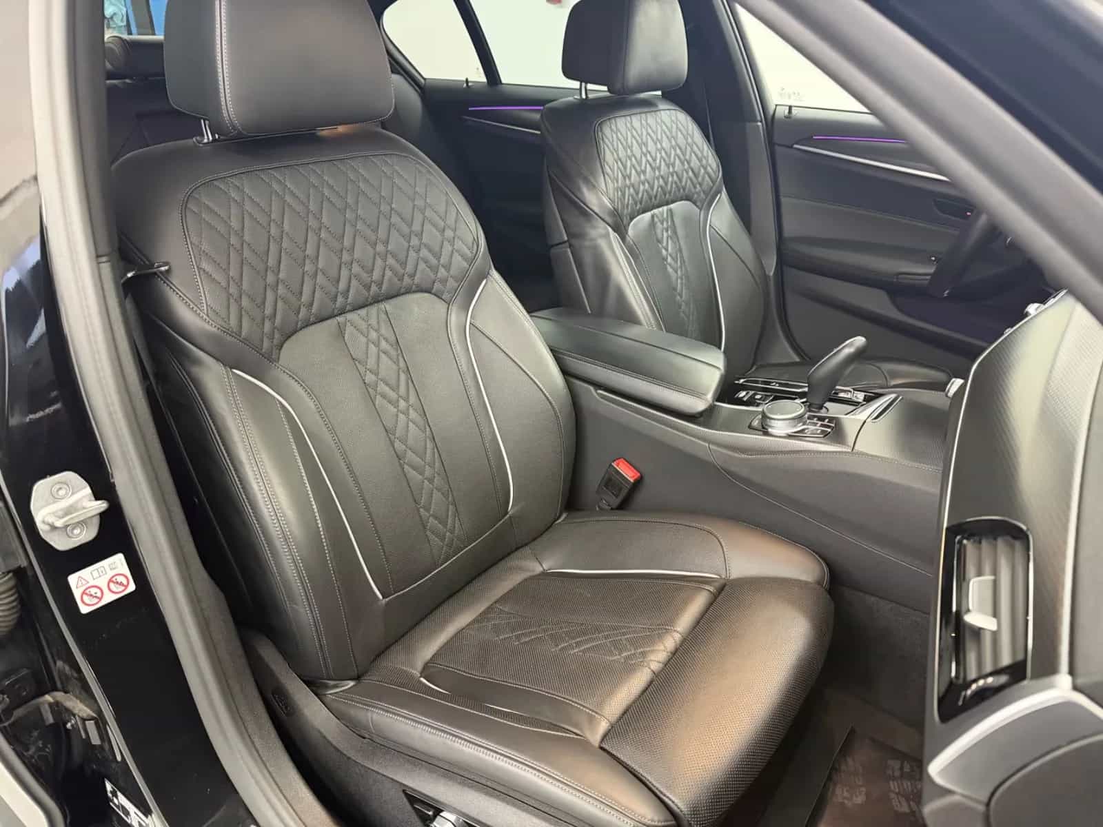 BMW 5 Series 08/2021-photo-21