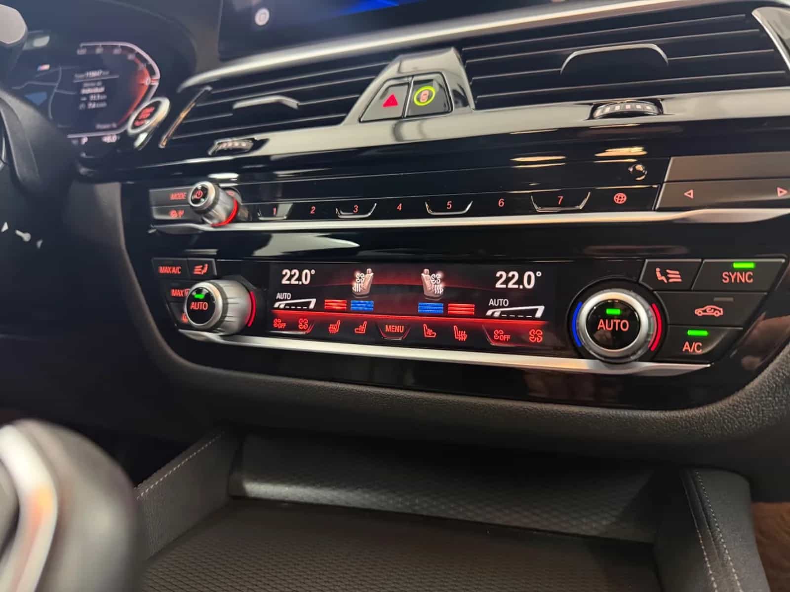 BMW 5 Series 08/2021-photo-23