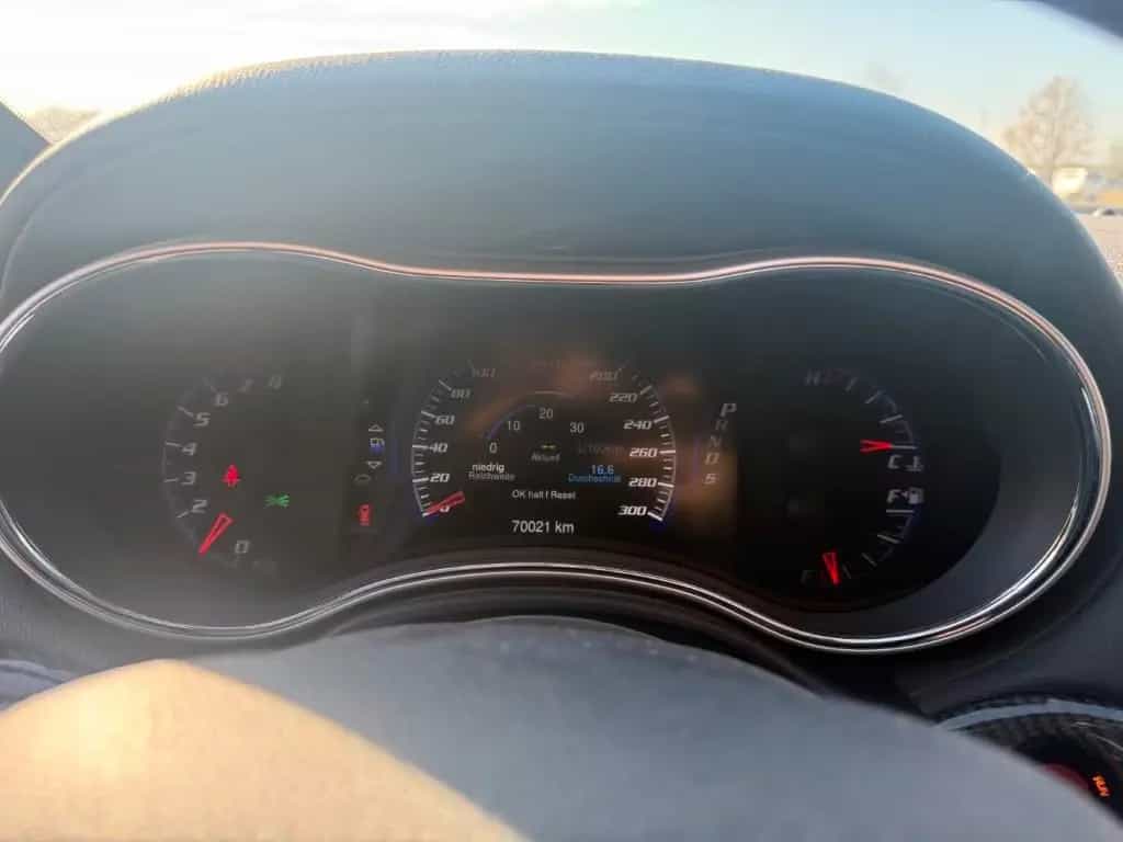 Jeep Grand Cherokee 6,4 SRT Navi*BiXenon*GRA*Pano*Kam 01/2016-photo-17