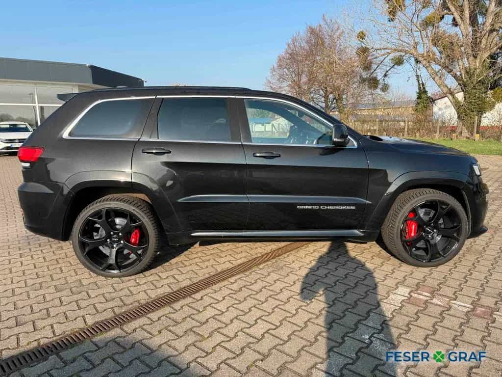 Jeep Grand Cherokee 6,4 SRT Navi*BiXenon*GRA*Pano*Kam 01/2016-photo-2