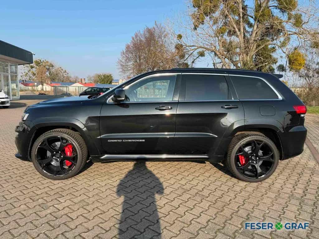 Jeep Grand Cherokee 6,4 SRT Navi*BiXenon*GRA*Pano*Kam 01/2016-photo-3