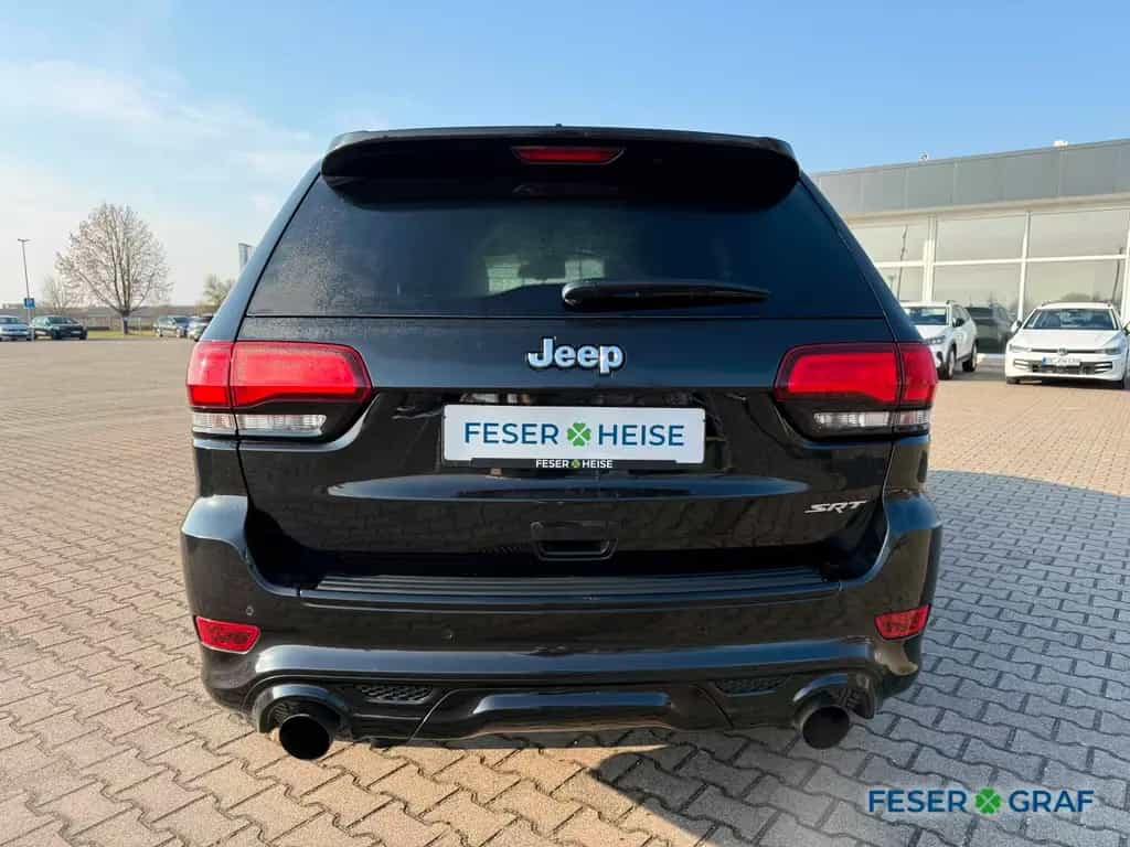 Jeep Grand Cherokee 6,4 SRT Navi*BiXenon*GRA*Pano*Kam 01/2016-photo-5