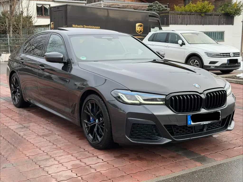 BMW 5 Series 520d xD M Sport Standh.HUDACCKameraLaserGarantie 03/2022-photo-4
