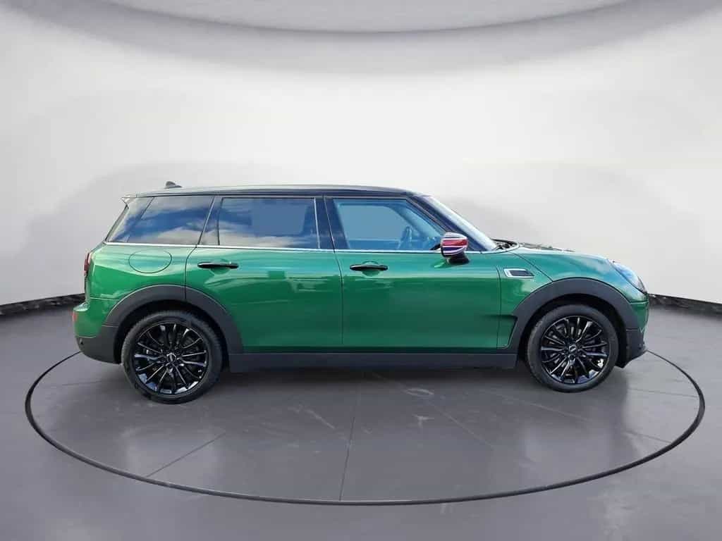 MINI Cooper Clubman Clubman Cooper Classic Trim Piano Black Exterieu 03/2023-photo-5