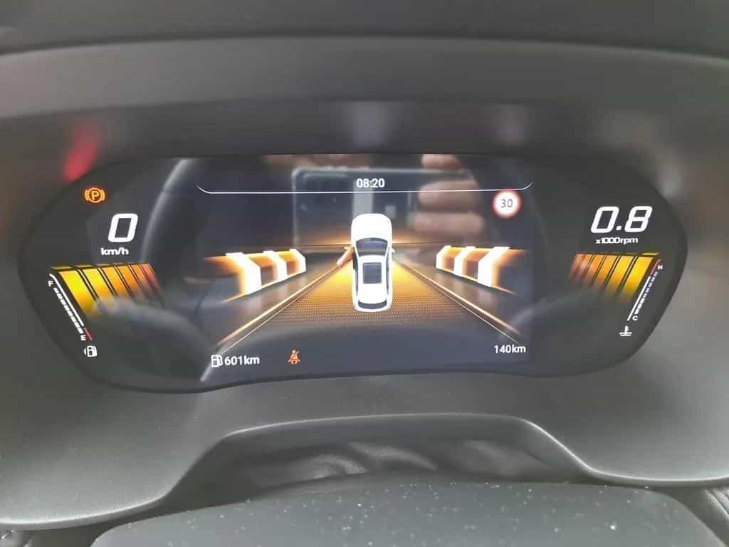 MG ZS 1,5 ICE COMFORT Klima/Navi/DAB/LED %%%%%%%%%% 04/2025-photo-9