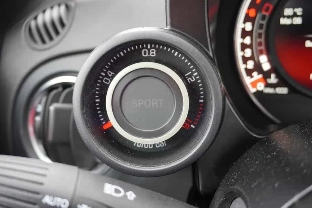 Abarth 595 1.4 T-Jet DAB PDC Klima Bluetooth Sportsitze 08/2023-photo-15