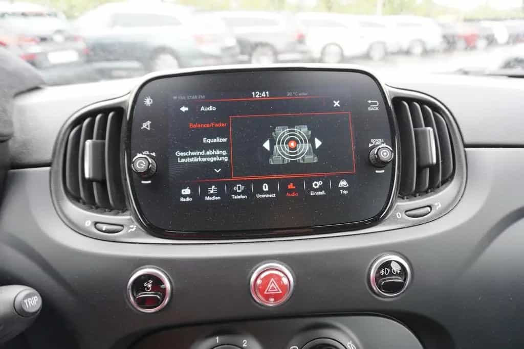 Abarth 595 1.4 T-Jet DAB PDC Klima Bluetooth Sportsitze 08/2023-photo-21