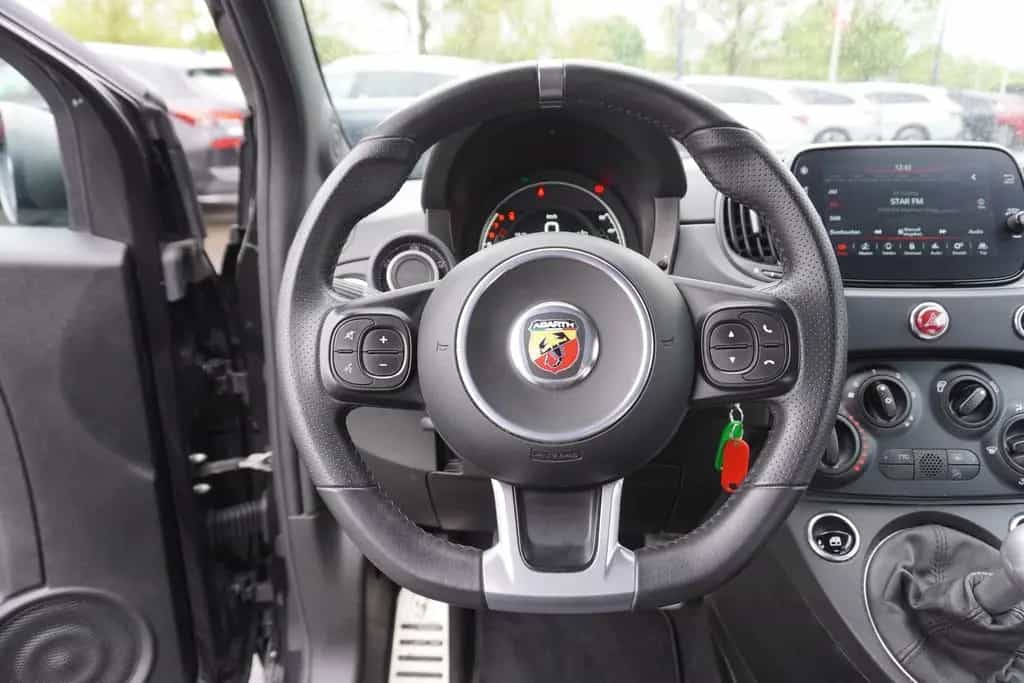 Abarth 595 1.4 T-Jet DAB PDC Klima Bluetooth Sportsitze 08/2023-photo-32