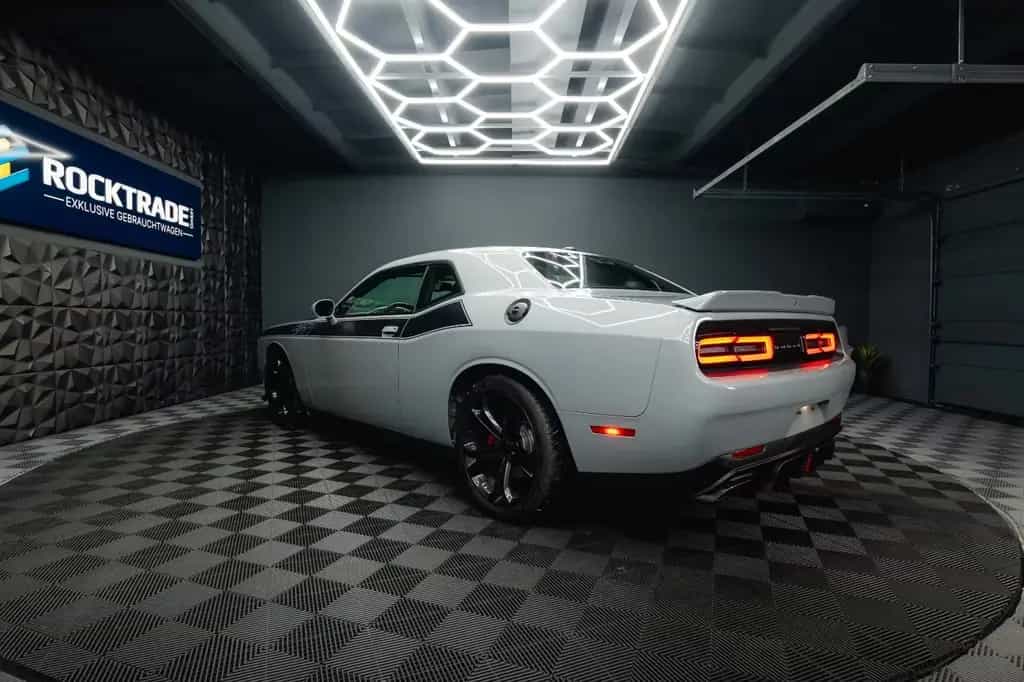 Dodge Challenger 5.7 V8 R/T SRT Style Performance*LED* 09/2021-photo-24