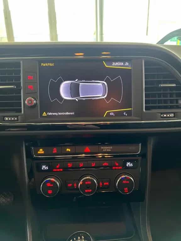 Seat Leon ST 1.8 FR *1.HAND*AMBIENTE-BELEUCHTUNG* 05/2018-photo-18