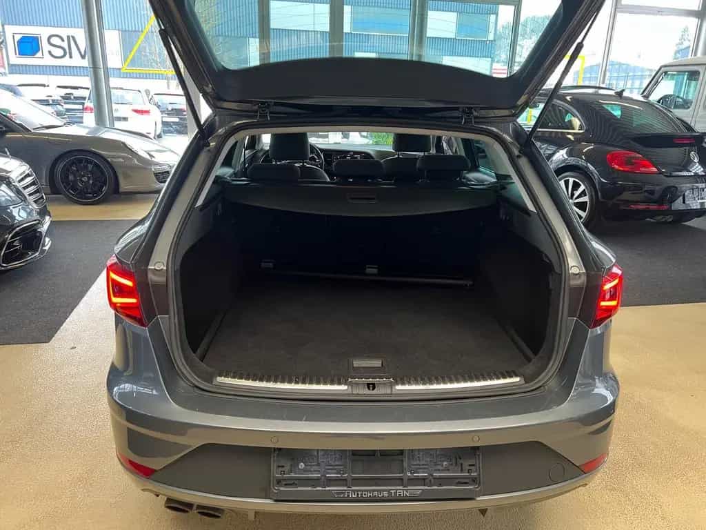 Seat Leon ST 1.8 FR *1.HAND*AMBIENTE-BELEUCHTUNG* 05/2018-photo-19