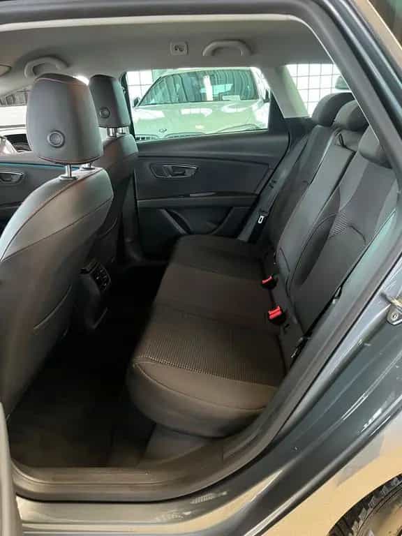 Seat Leon ST 1.8 FR *1.HAND*AMBIENTE-BELEUCHTUNG* 05/2018-photo-21
